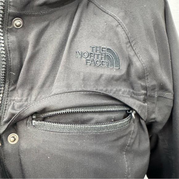 The North Face classic women’s Hyvent parka medium black - Picture 5 of 10